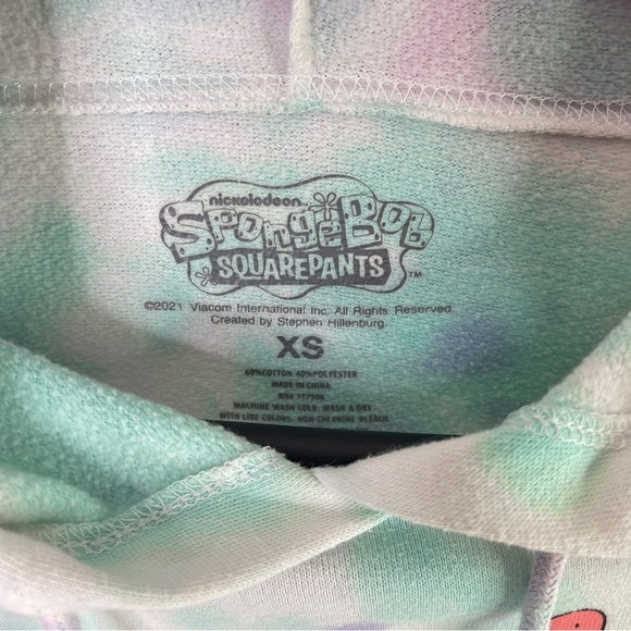 Sponge Bob Square Pants Nickelodeon (FUN) Tie Dye Cropped Top Pullover Hoodie - Picture 4 of 8